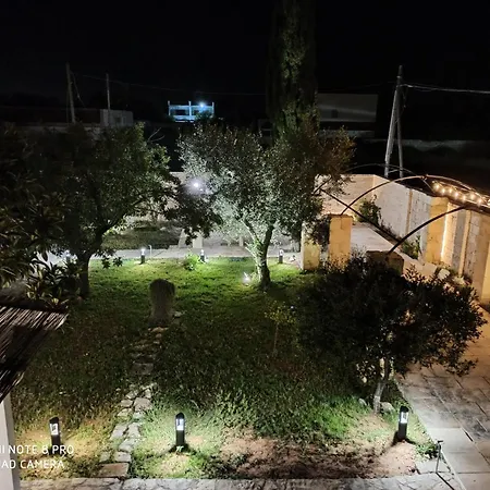 Petrarussa Superior Di Porto Cesareo